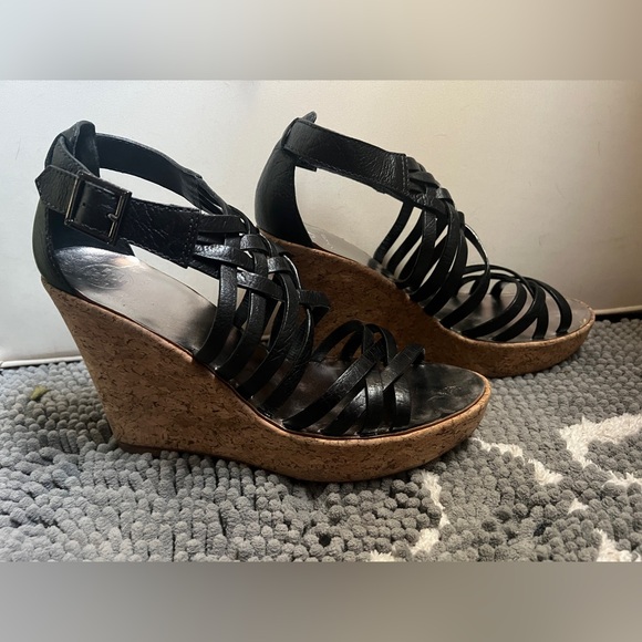 Tory Burch Women’s Leather Wedge Sandals size 11 Black with Box - Picture 2 of 8